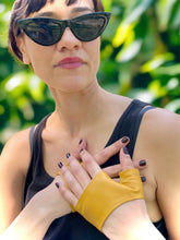 Load image into Gallery viewer, Mastarmustard color mini Gloves worn from a seated woman Handmade Accessories