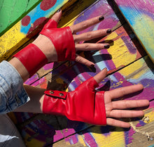 Load image into Gallery viewer, Red Spring Gloves Handmade Accessories