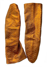 Load image into Gallery viewer, Snake pattern Arm Sleeves Handmade Accessories