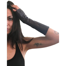 Load image into Gallery viewer, Burgundy leather Gloves Handmade Accessories