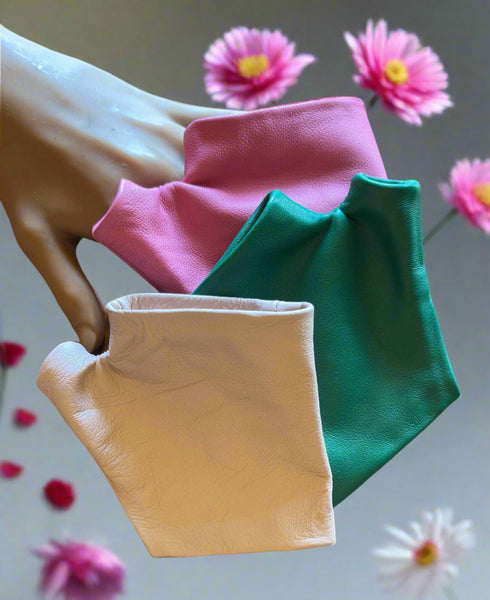 ✨ Spring Fling in Fingerless Gloves ✨
