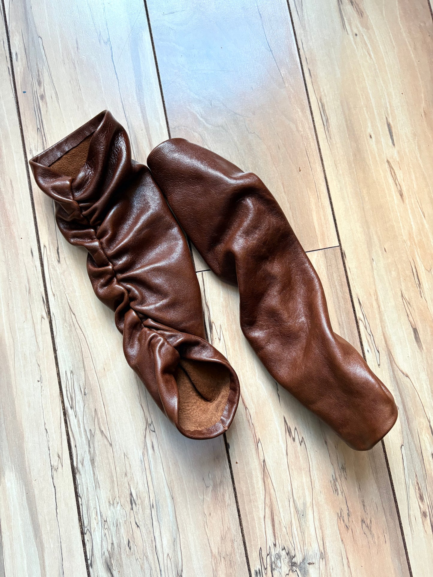 The Brown Lambskin Sleeve – Buttery Soft