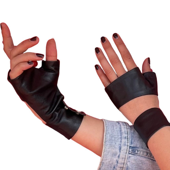 Black Spring Leather Gloves