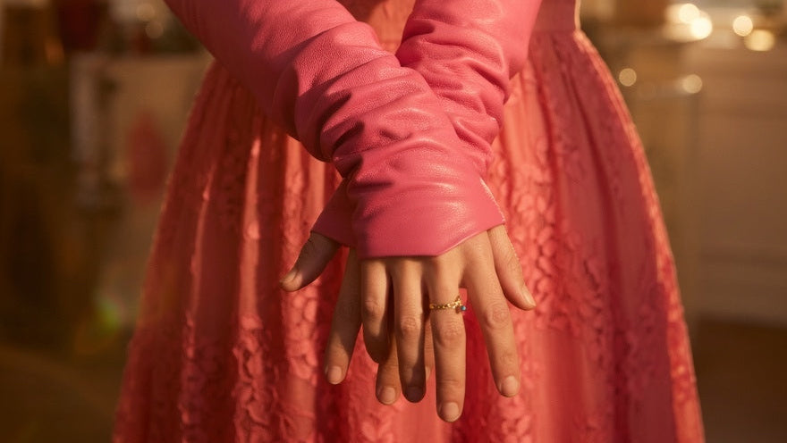 Load video: showing woman and man wearing lamia design leather  gloves.
